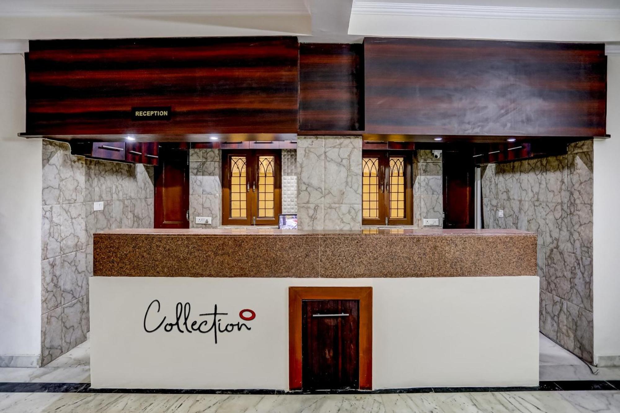Hotel Super Capital O Uk House Residency Gurgaon Esterno foto